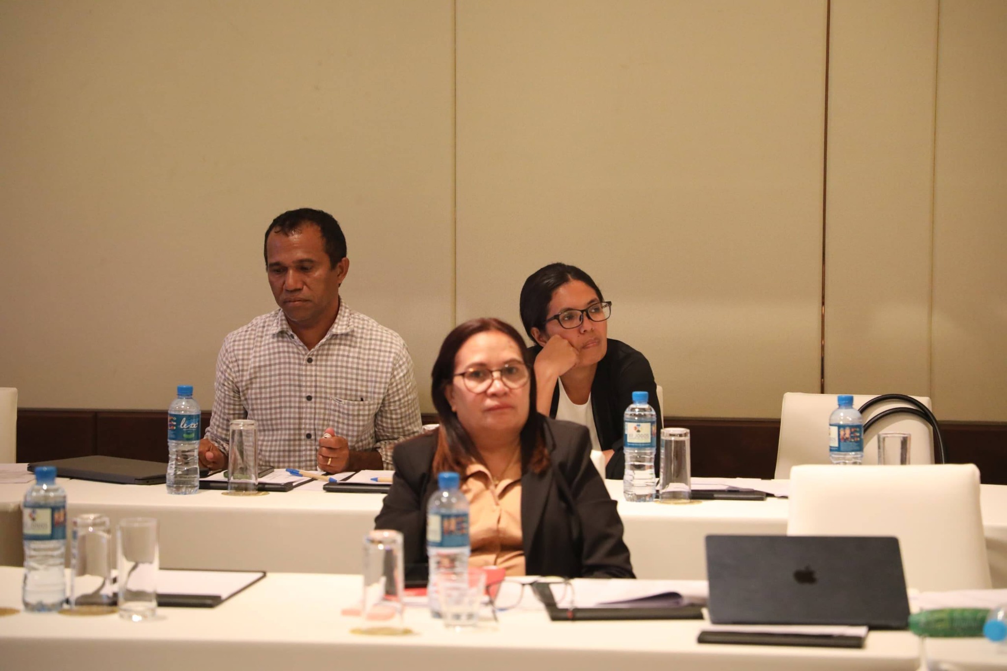 MINISTRA EDUKASAUN ENSERRA WORKSHOP KONA-BA KOMPETÉNSIA NO HANORIN MÍNIMU BA PROFESÓR SIRA